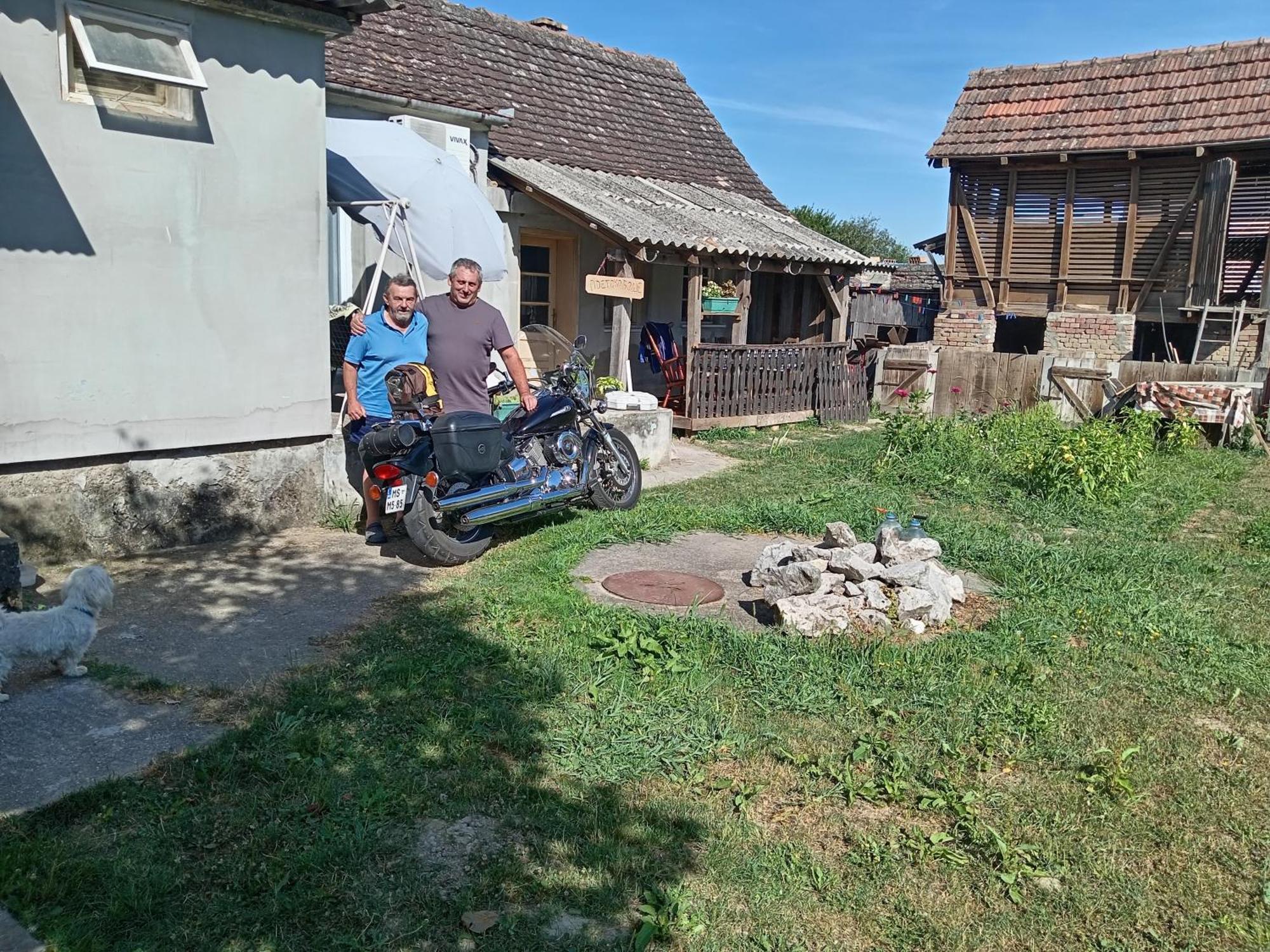 "Poetsko Cose" Nikole Tesle 86 Pensionat Morović Exteriör bild